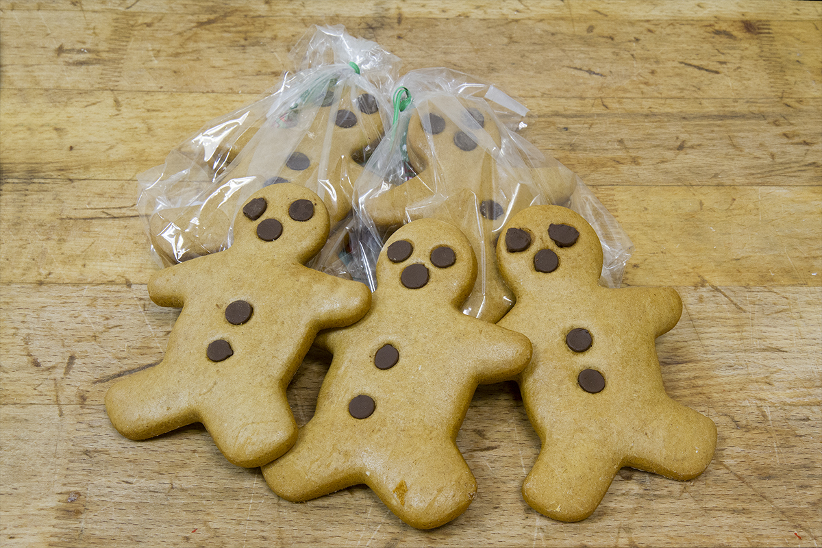 Decorate Your Own Gingerbread Man!