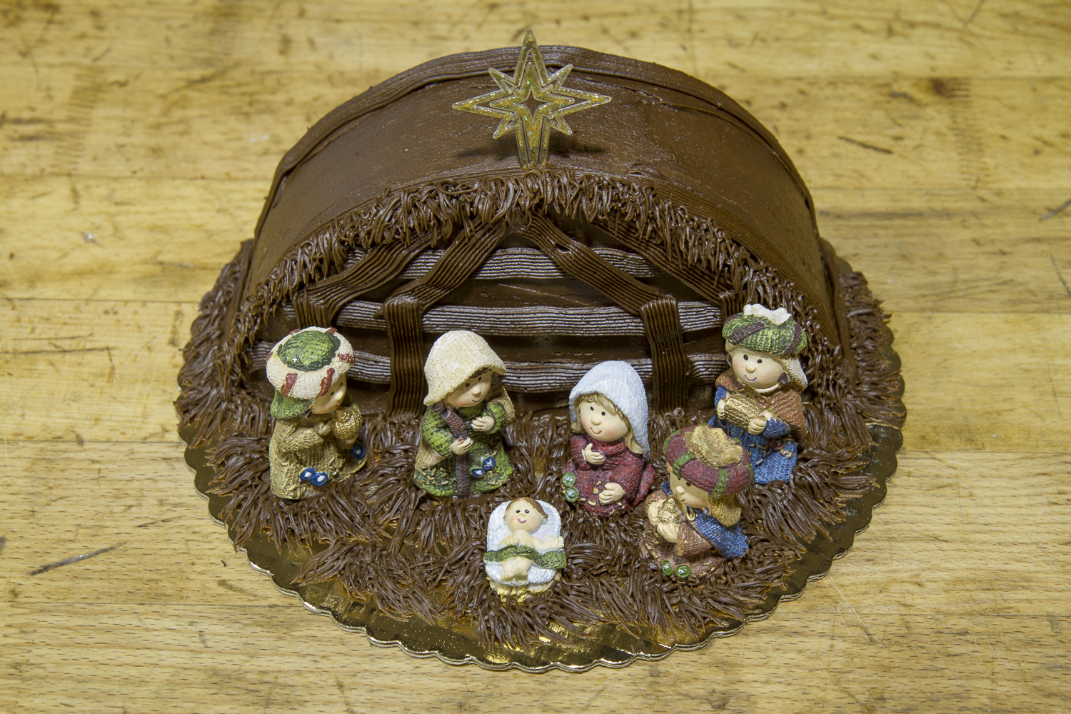 Classic Christmas Cakes From Montgomery Bakehouse